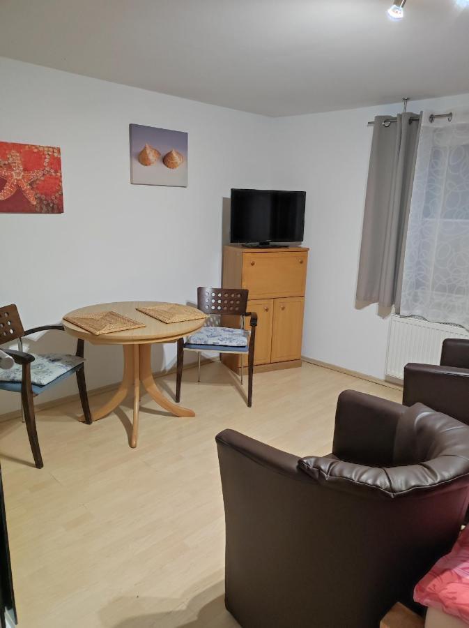 Fewo Ueckeritz /Manja Apartment Luaran gambar